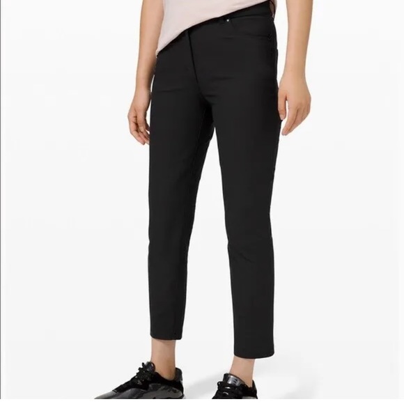 LULULEMON CITY SLEEK 7/8 PANT - NWOT - Picture 2 of 4